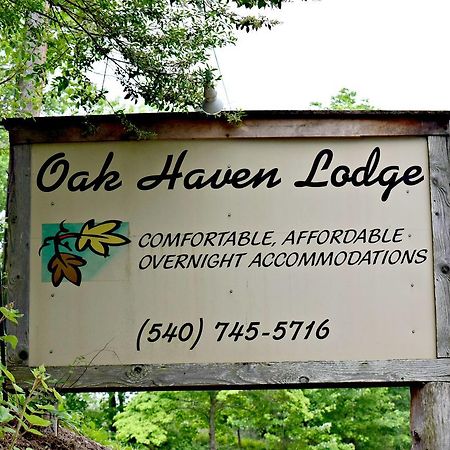 Oak Haven Lodge Floyd Exterior photo