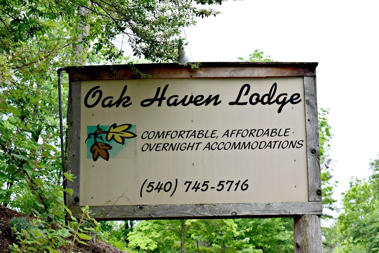 Oak Haven Lodge Floyd Exterior photo