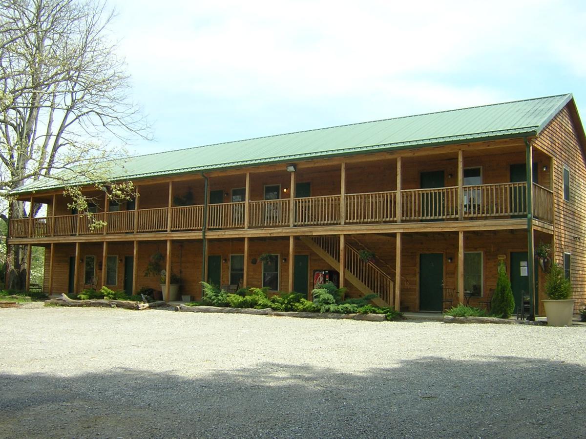 Oak Haven Lodge Floyd Exterior photo